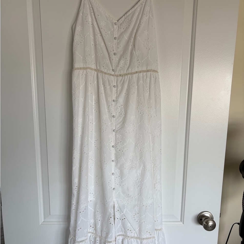 Suzy Shier White Eyelet Button-Front Midi Dress